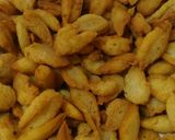 Foto langkah ke 3 dari resep Kripik bawang / Kue bawang gunting.