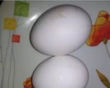 A picture of step 2 of Masala egg.