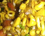 A picture of step 3 of Sweet corn bhel.
