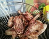 Foto langkah ke 1 dari resep Serundeng Ayam mercon.
