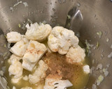 Foto del paso 2 de la receta: Crema de coliflor. Mambo Cecotec