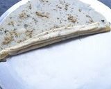 A picture of step 8 of Pudina laccha paratha.