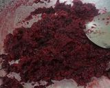A picture of step 3 of Beetroot Burfi.