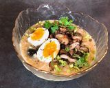 A picture of step 4 of Eatclean / Oatmeal Porridge with Ground Pork, Mushrooms & Soft-Boiled Egg.