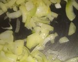 Foto del paso 2 de la receta: Tortilla de papa al horno 🥔