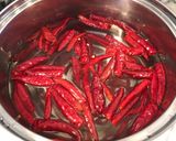 Foto langkah ke 2 dari resep Ayam & Telor Masak Habang (Balado).