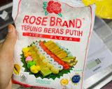 Foto langkah ke 1 dari resep Kue Putu Pandan Dengan Cetakan.