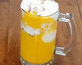 A picture of step 4 of Mango Mastani.