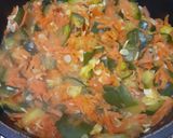 Foto del paso 1 de la receta: Tortilla de zanahoria y zapallitos