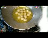 Foto langkah ke 5 dari resep Sate donat Maizena simple,bisa untuk jualan.