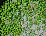 Foto del paso 1 de la receta: Merluza sobre puré cremoso de guisantes