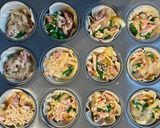 Foto del paso 10 de la receta: Mini quiches de tofu, cebolla caramelizada, espinacas, queso mozzarella y bacon