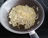 Foto del paso 1 de la receta: 316. Rape en salsa de vino blanco