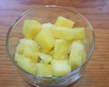 Foto del paso 2 de la receta: Copa de piña con yogurt