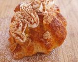 Foto del paso 7 de la receta Croissant de chocolate y almendras con crema de chocolate blanco