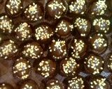 Gambar langkah 7 resipi Biskut almond D london.