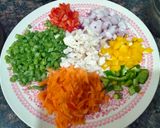 A picture of step 1 of Mix vegetable Thoran.