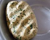 A picture of step 13 of Methi matar malai stuffed paratha.