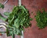 Sarso ka saag makka ki roti recipe step 1 photo