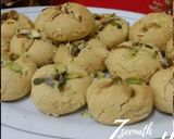 A picture of step 2 of Baked Besan Naan Khatai.