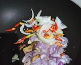 Foto langkah ke 2 dari resep Telur Ceplok Saus Inggris.