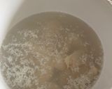 Foto del paso 1 de la receta: Sopa de sémola y pollo