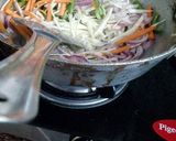 A picture of step 4 of Hakka noodles.