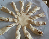 Foto del paso 2 de la receta: Postre flor de hojaldre con Nutella