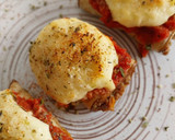 Foto del paso 10 de la receta: Rollitos de berenjena rellenos de boloñesa y gratinados con bechamel