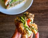 Foto del paso 3 de la receta: Hamburguesa de ternera con guacapesto 🍔🌿