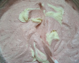 Foto del paso 4 de la receta: Mousse de frutillas 🍊🍓🍓🍓🍊🍊🍊🍊