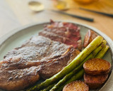 Foto del paso 3 de la receta: Entrecot a baja temperatura con trigueros y patatas (sous vide)🥩 🧈 🥔