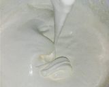 Foto langkah ke 2 dari resep 13. Bolu Agar-Agar Marbel.