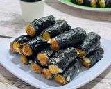Foto langkah ke 7 dari resep Nori Chicken Roll.