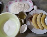 A picture of step 1 of Banana bread.
