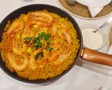 Foto del paso 4 de la receta: Fideuá de Pota y Langostinos con Alioli de Eneldo