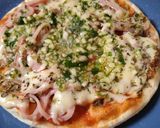Foto del paso 2 de la receta: Pizza de tapa de empanadas en sartén