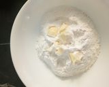 A picture of step 1 of Muskmelon Pie.