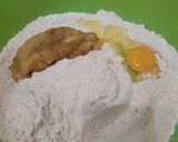 Foto langkah ke 2 dari resep Donut Pisang.