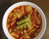 Hình bước làm 4 của món Bánh gạo cay HQ, chả cá (tokbokki sốt cayyy)