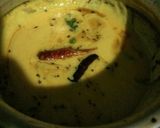 A picture of step 3 of Rajasthani Besan Kadhi.