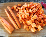 Foto del paso 1 de la receta: Crema de zanahoria y calabaza con zumo de naranja