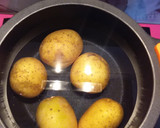 Foto del paso 1 de la receta: Ensalada de patata y queso de rulo cabra