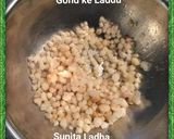 गोंद के स्वादिष्ट लड्डू रेसिपी चरण 2 फोटो