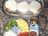 Mini bread pizza