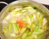 Hình bước làm 3 của món Canh chua thịt bò