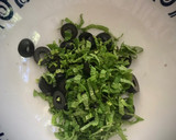 Foto del paso 2 de la receta: Trottole tricolor con bonito a la menta y albahaca
