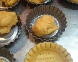 Foto langkah ke 3 dari resep Tart susu mini.