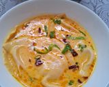 Foto langkah ke 5 dari resep *Pangsit Rebus Kuah Creamy.