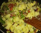 A picture of step 5 of Paneer veg franky.